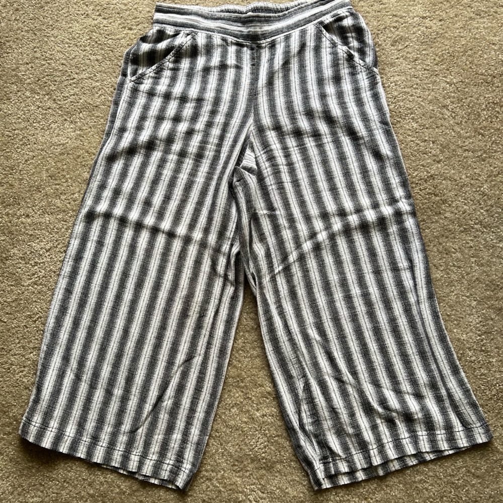100% cotton cropped striped pants